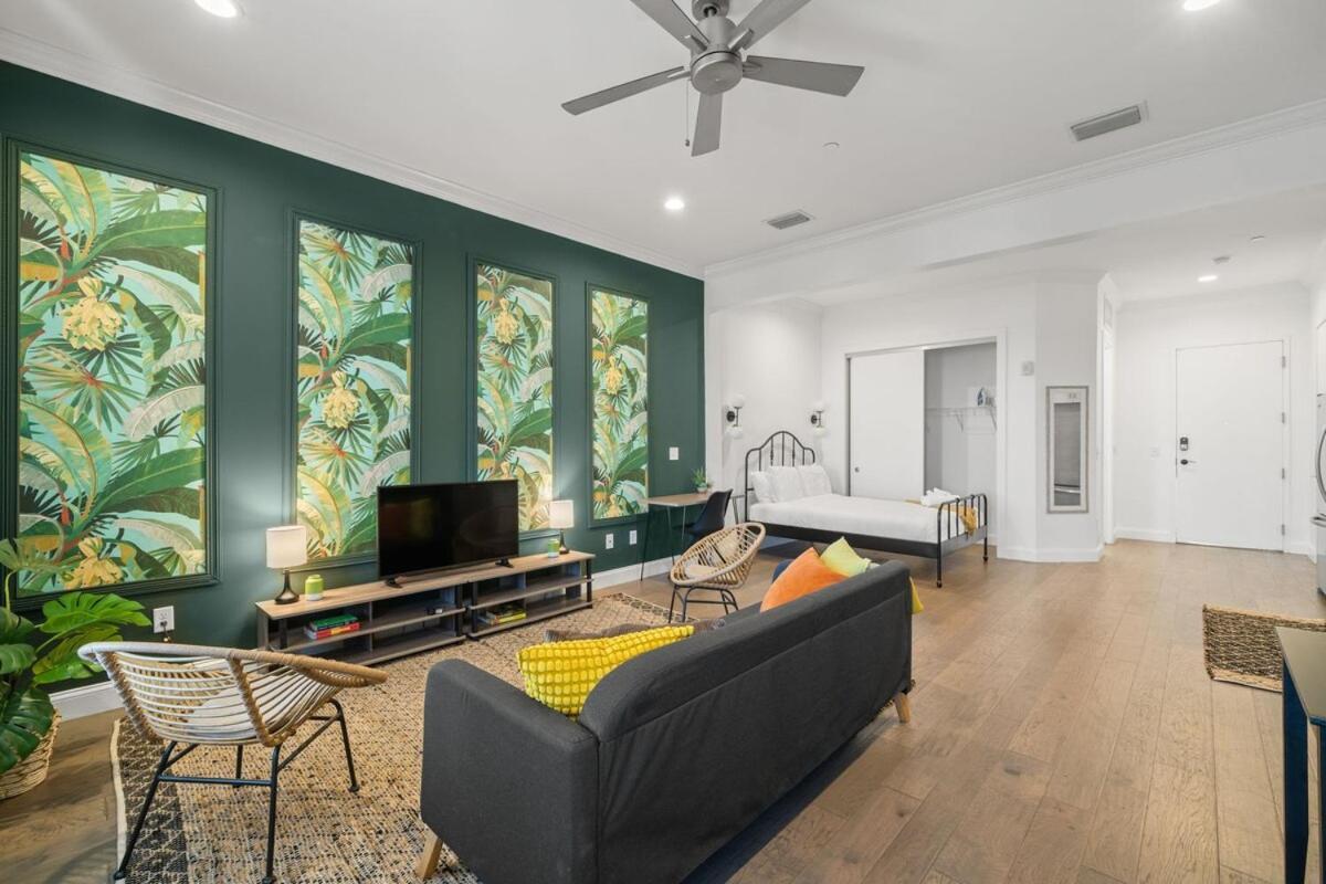 טאמפה New! Sangria Suite - Upscale Ybor City Studio, Right On 7Th Ave מראה חיצוני תמונה