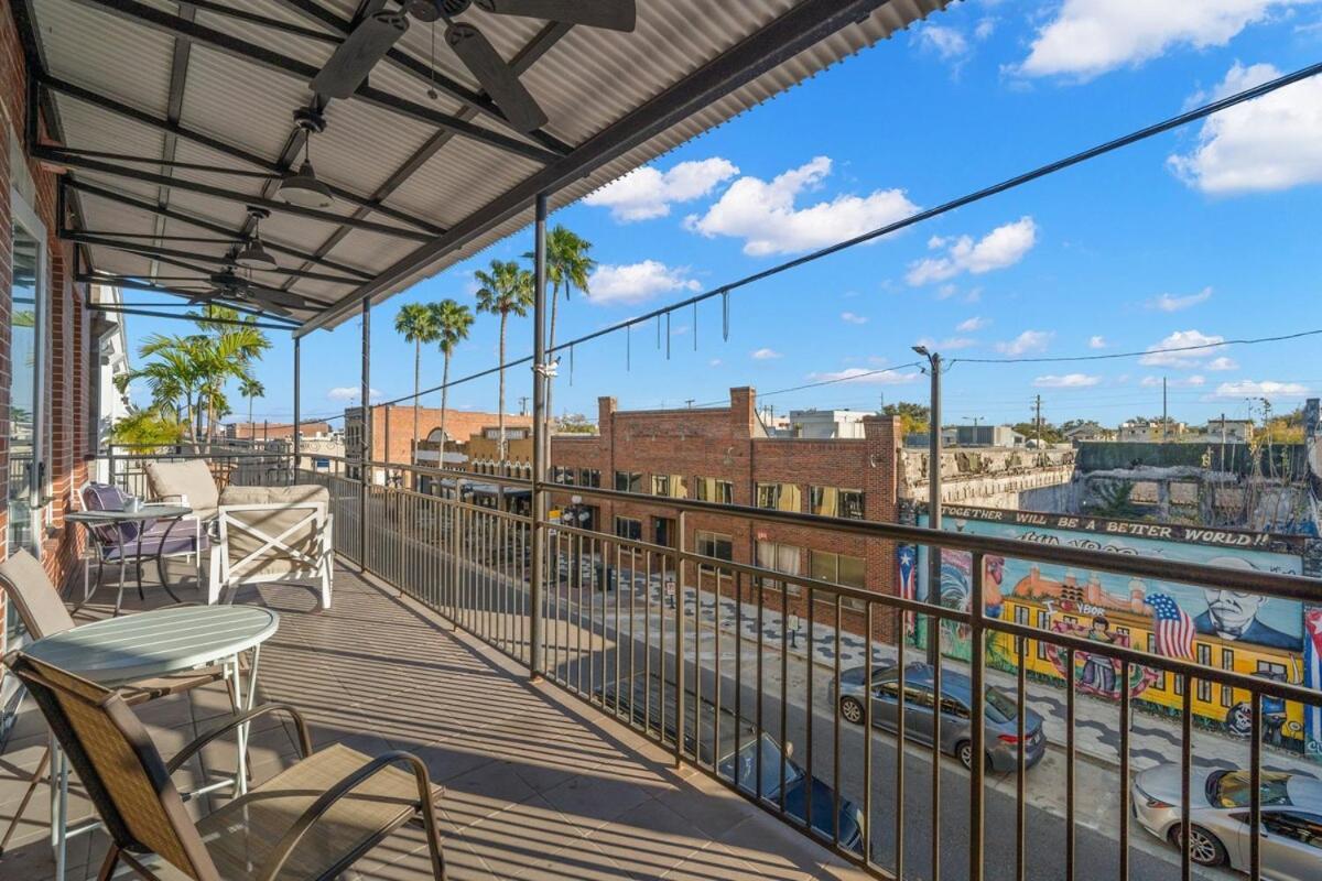 טאמפה New! Sangria Suite - Upscale Ybor City Studio, Right On 7Th Ave מראה חיצוני תמונה